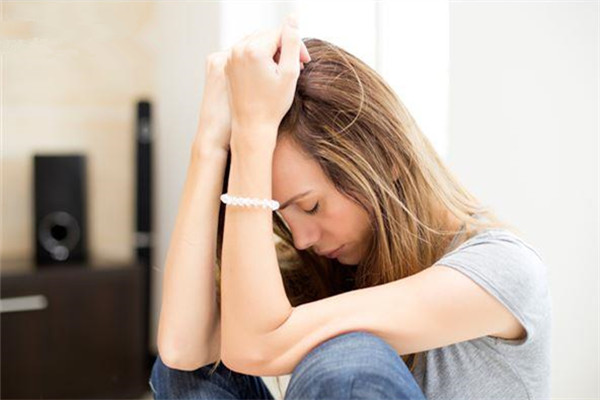 容易憂郁的人吃什么好 盤點6大類解憂食物 容易憂郁的人吃什么好 盤點6大類解憂食物