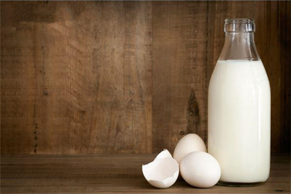 容易憂郁的人吃什么好 盤點6大類解憂食物 容易憂郁的人吃什么好 盤點6大類解憂食物