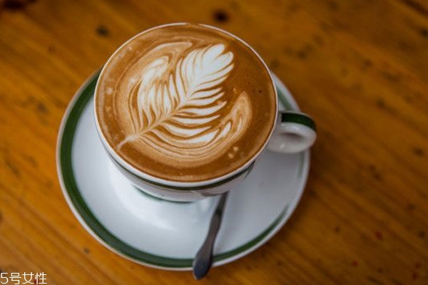 卡布奇諾是意式咖啡嗎 很常見(jiàn)的意式咖啡 卡布奇諾是意式咖啡嗎 很常見(jiàn)的意式咖啡