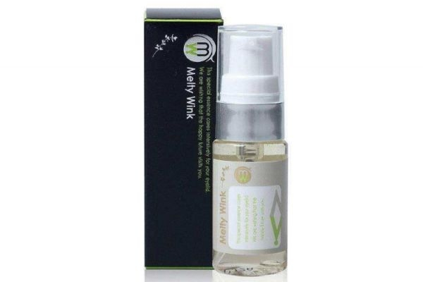 20歲左右用什么眼霜好 適合25歲以下用的眼霜 20歲左右用什么眼霜好 適合25歲以下用的眼霜