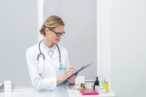 如何保濕臉部 懶人護(hù)膚方法 如何保濕臉部 懶人護(hù)膚方法