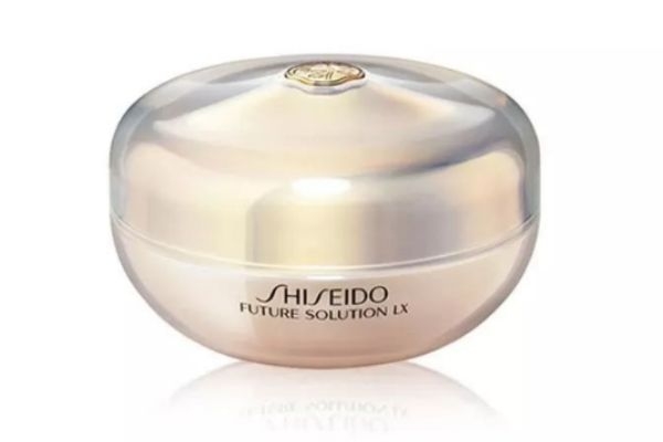 皮膚黃應該用什么蜜粉 如何根據膚色挑選蜜粉顏色 皮膚黃應該用什么蜜粉 如何根據膚色挑選蜜粉顏色