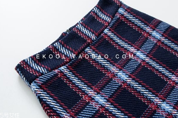 秋冬中長裙子怎么穿好看 秋冬中長裙子搭配指南 秋冬中長裙子怎么穿好看 秋冬中長裙子搭配指南