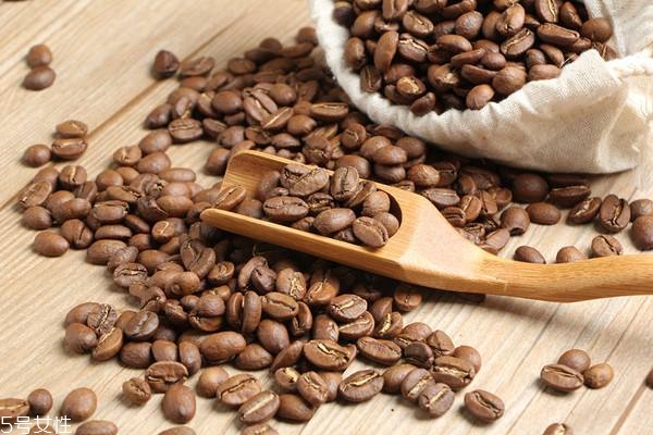 咖啡豆會(huì)氧化嗎 咖啡豆氧化程度對(duì)比圖 咖啡豆會(huì)氧化嗎 咖啡豆氧化程度對(duì)比圖