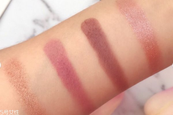 橘朵四色眼影好用嗎 橘朵四色眼影畫法 橘朵四色眼影好用嗎 橘朵四色眼影畫法