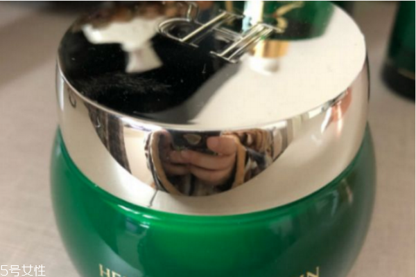 赫蓮娜綠寶瓶面霜敏感肌可以用嗎 赫蓮娜綠寶瓶面霜敏感肌可以用嗎