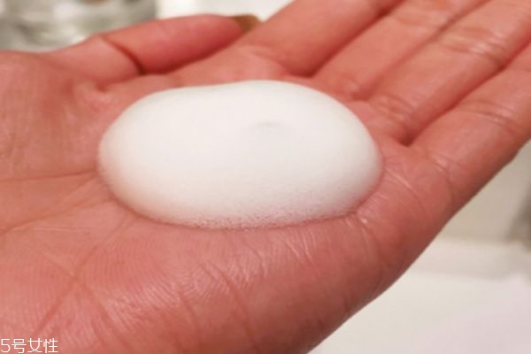 歐緹麗洗面奶孕婦能用嗎 使用時注意事項(xiàng) 歐緹麗洗面奶孕婦能用嗎 使用時注意事項(xiàng)