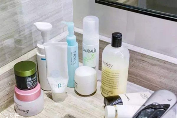 歐緹麗洗面奶孕婦能用嗎 使用時注意事項(xiàng) 歐緹麗洗面奶孕婦能用嗎 使用時注意事項(xiàng)