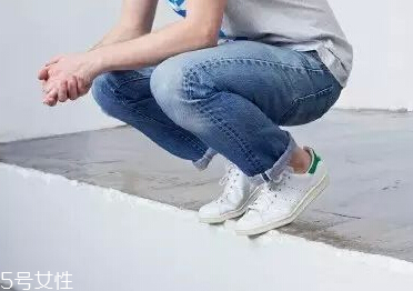 女孩子夏天穿什么鞋子 3款舒適又遮丑好鞋 女孩子夏天穿什么鞋子 3款舒適又遮丑好鞋