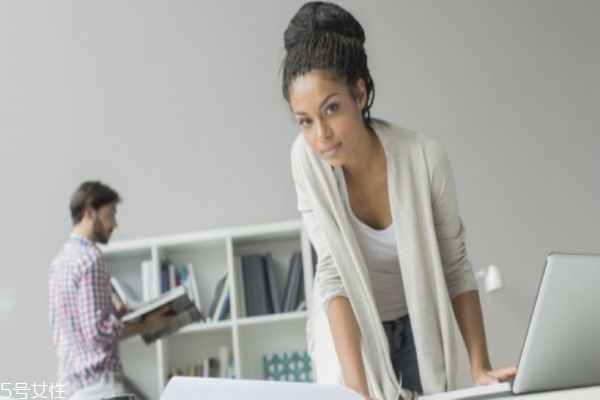 如何辨別黃金棒的真假 7招辨真假技能快get起來 如何辨別黃金棒的真假 7招辨真假技能快get起來