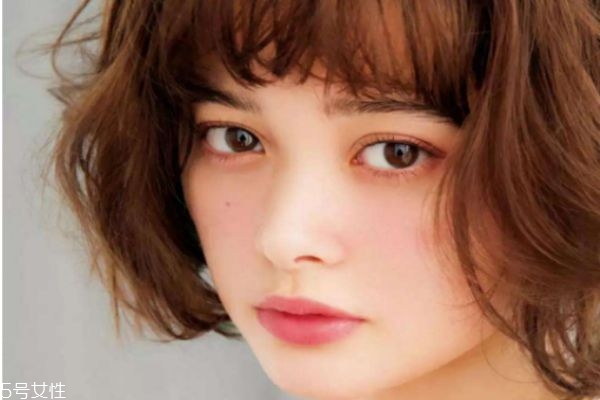 如何畫日系娃娃妝 日系可愛系眼妝畫法 如何畫日系娃娃妝 日系可愛系眼妝畫法