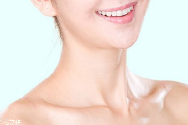 頸紋去除有妙招 頸紋去除有妙招