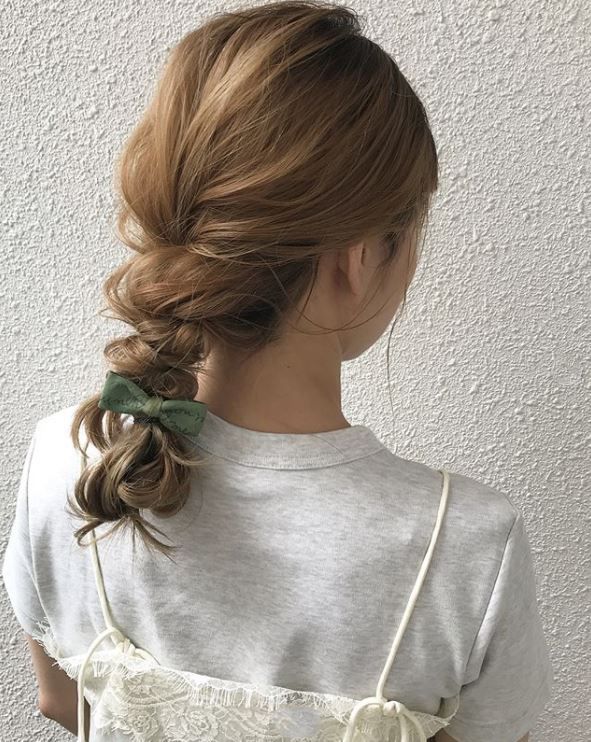 好看的馬尾編發(fā)教程圖解步驟 好看的馬尾編發(fā)教程圖解步驟