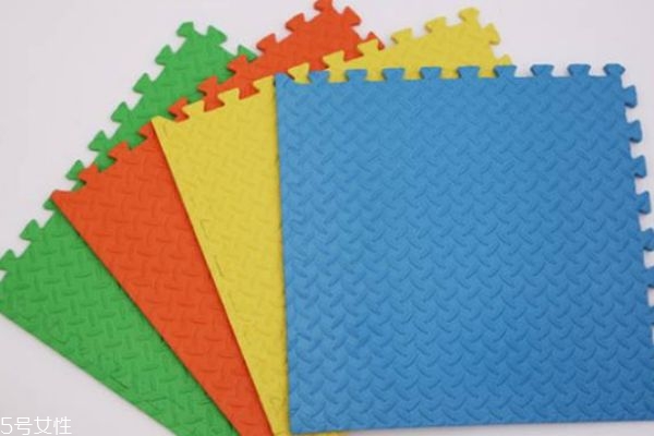 兒童地墊有毒嗎 這些地墊全部有毒 兒童地墊有毒嗎 這些地墊全部有毒