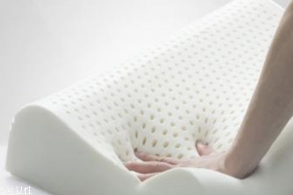 記憶枕頭怎么洗 5招快速清洗干凈 記憶枕頭怎么洗 5招快速清洗干凈