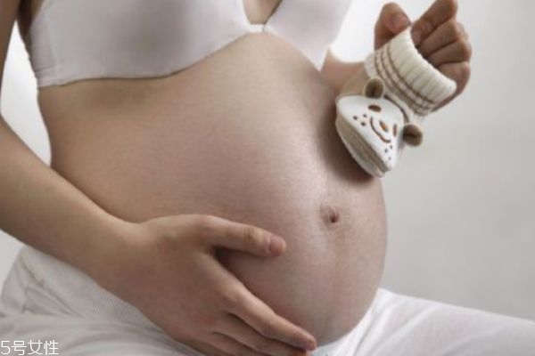 孕婦羊水少怎么辦 羊水少的癥狀 孕婦羊水少怎么辦 羊水少的癥狀
