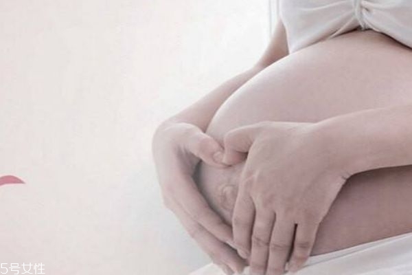 胎動加快是怎么回事 胎動是什么感覺 胎動加快是怎么回事 胎動是什么感覺