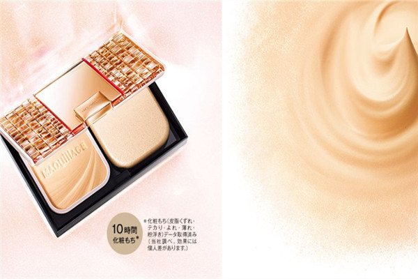 保濕粉餅排行榜8強(qiáng) 締造光澤感柔滑妝感 保濕粉餅排行榜8強(qiáng) 締造光澤感柔滑妝感