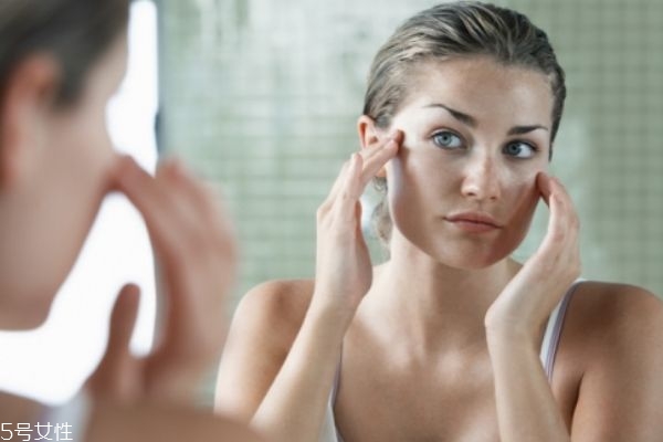 冰點(diǎn)脫唇毛是永久性的嗎 需要多次脫毛嗎 冰點(diǎn)脫唇毛是永久性的嗎 需要多次脫毛嗎