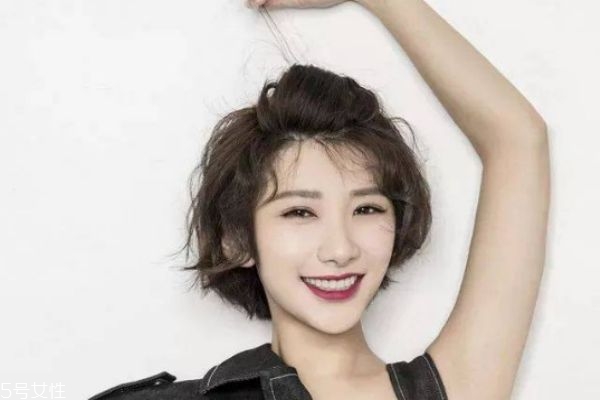 羊毛卷怎么卷 羊毛卷發(fā)型圖片 羊毛卷怎么卷 羊毛卷發(fā)型圖片