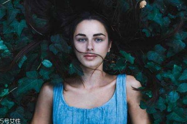 瘦臉貼會(huì)不會(huì)使皮膚松弛 瘦臉貼有什么壞處