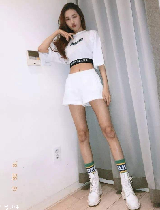 什么樣的腿算長(zhǎng) 你知道怎樣是真正的腿精 什么樣的腿算長(zhǎng) 你知道怎樣是真正的腿精