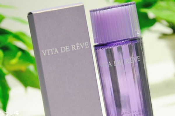 痘痘肌用什么水乳好 造成痘痘肌的原因 痘痘肌用什么水乳好 造成痘痘肌的原因