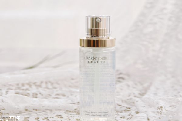 cpb日乳清爽滋潤(rùn)區(qū)分 cpb日乳好用嗎 cpb日乳清爽滋潤(rùn)區(qū)分 cpb日乳好用嗎