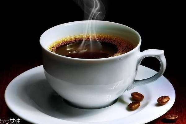 各種咖啡熱量排行表 選這款肥死你 各種咖啡熱量排行表 選這款肥死你