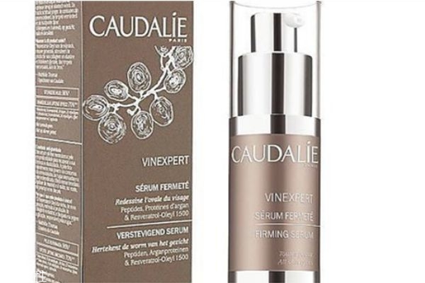 精華液的作用 精華液的正確使用順序 精華液的作用 精華液的正確使用順序