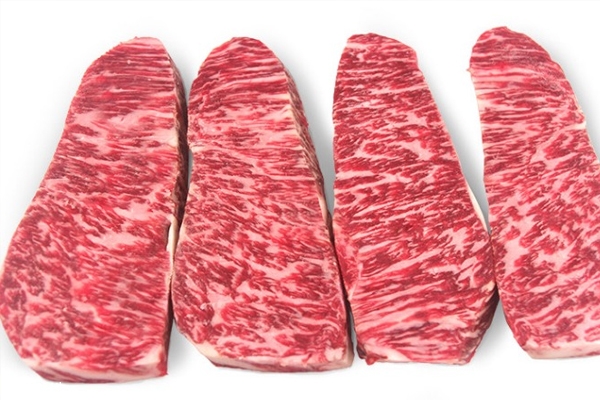 牛小排是牛的哪個(gè)部位 牛胸腔左右兩側(cè)肋骨部分 牛小排是牛的哪個(gè)部位 牛胸腔左右兩側(cè)肋骨部分