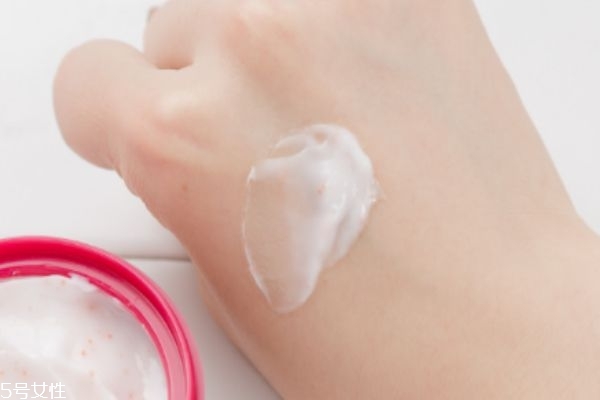 資生堂尿素護(hù)手霜孕婦能用嗎 可以放心使用哦