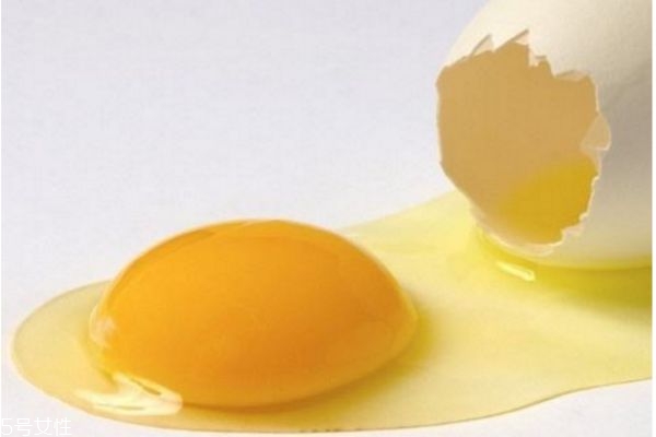 蛋清去黑頭多久做一次 diy去黑頭 蛋清去黑頭多久做一次 diy去黑頭