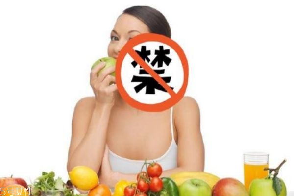 吃藥后多久可以喝茶 吃藥還要注意這些 吃藥后多久可以喝茶 吃藥還要注意這些