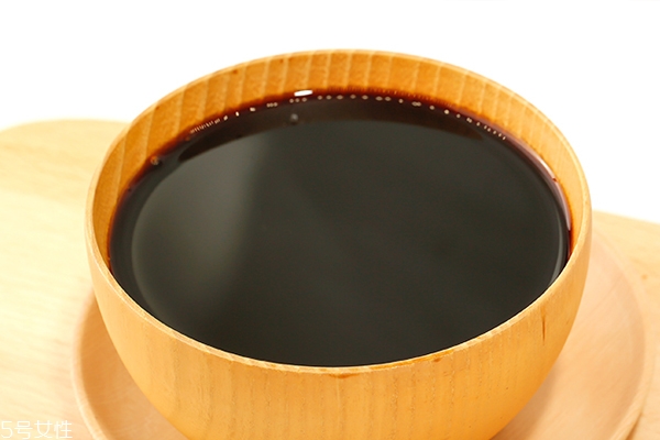 脫脂大豆的醬油好嗎 脫脂大豆醬油的優(yōu)缺點(diǎn) 脫脂大豆的醬油好嗎 脫脂大豆醬油的優(yōu)缺點(diǎn)