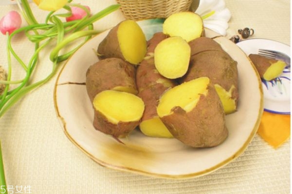 煮紅薯的水可以喝嗎 煮紅薯的做法 煮紅薯的水可以喝嗎 煮紅薯的做法