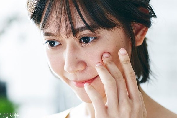 敷面膜為什么沒用 3大錯(cuò)誤敷法 敷面膜為什么沒用 3大錯(cuò)誤敷法