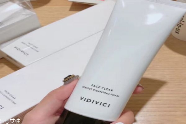 vidivici洗面奶孕婦可以用嗎 平價(jià)香奈兒 vidivici洗面奶孕婦可以用嗎 平價(jià)香奈兒