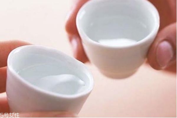 喝酒的好處有哪些 喝酒的危害有哪些 喝酒的好處有哪些 喝酒的危害有哪些