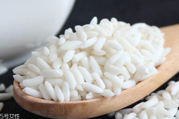 糯米怎么挑選才對(duì) 糯米什么顏色才好 糯米怎么挑選才對(duì) 糯米什么顏色才好