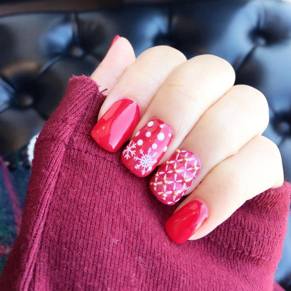 楓葉紅美甲圖片 冬季美甲楓葉紅 楓葉紅美甲圖片 冬季美甲楓葉紅