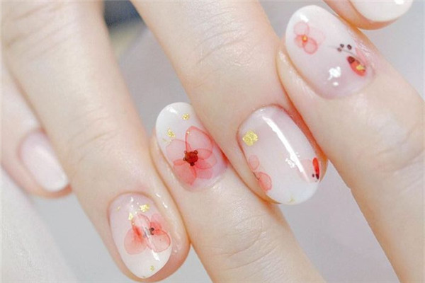 楓葉紅美甲圖片 冬季美甲楓葉紅 楓葉紅美甲圖片 冬季美甲楓葉紅