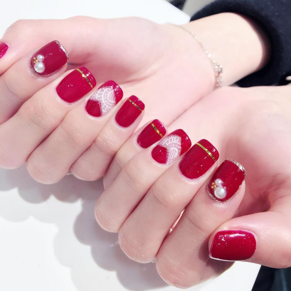 楓葉紅美甲圖片 冬季美甲楓葉紅 楓葉紅美甲圖片 冬季美甲楓葉紅