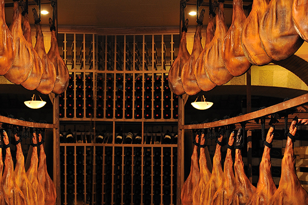 火腿哪個(gè)國家的好 中國vs西班牙vs意大利 火腿哪個(gè)國家的好 中國vs西班牙vs意大利