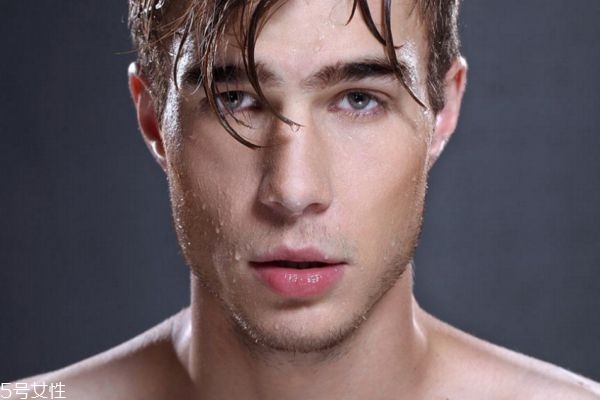 祛痘控油哪款護膚品好 控油祛痘護膚品推薦 祛痘控油哪款護膚品好 控油祛痘護膚品推薦