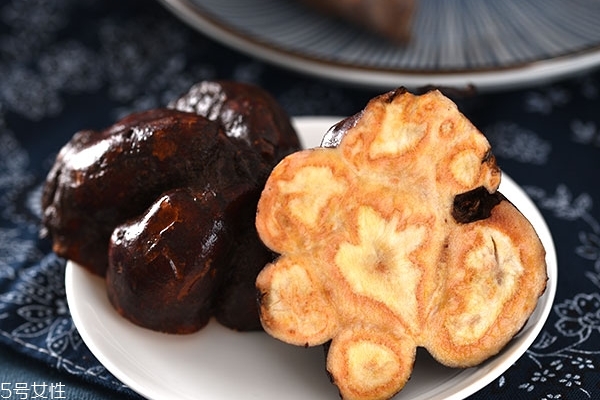 何首烏治婦科病嗎 要對癥才行 何首烏治婦科病嗎 要對癥才行