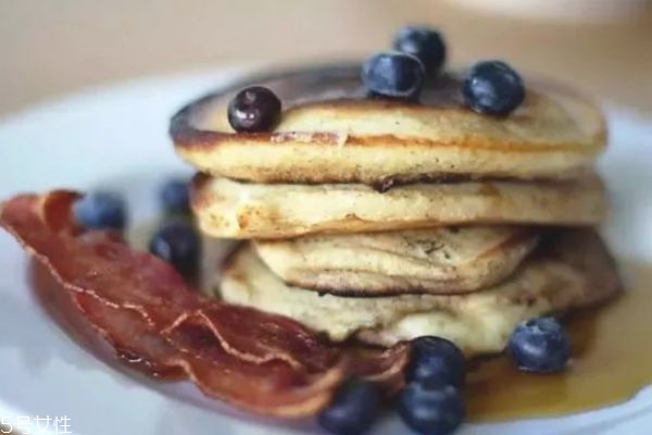 早上吃什么會減肥瘦身 減肥的人早餐怎么吃 早上吃什么會減肥瘦身 減肥的人早餐怎么吃