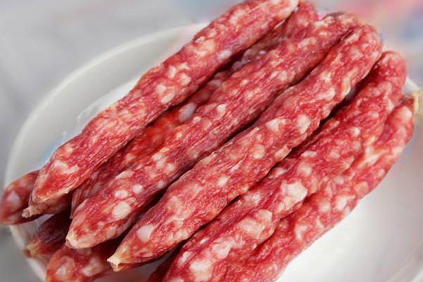 廣式臘腸什么口味的 廣東人愛吃的甜味 廣式臘腸什么口味的 廣東人愛吃的甜味