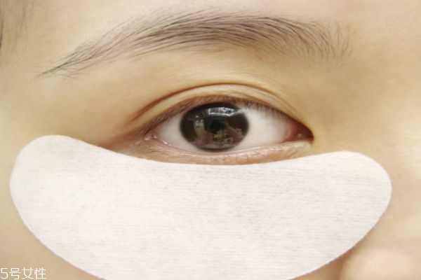 如何分辨黑眼圈類型 找對類型對癥下藥 如何分辨黑眼圈類型 找對類型對癥下藥