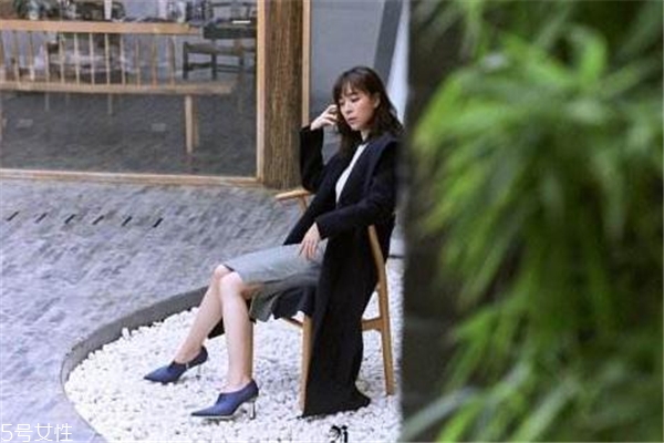 澳毛大衣一般多少錢 根據(jù)澳毛品質(zhì)決定 澳毛大衣一般多少錢 根據(jù)澳毛品質(zhì)決定